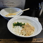 丿貫 - 痛風アヒージョ着丼