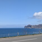 エグ・ヴィヴ - 目の前は日本海