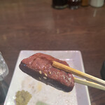 ホルモンゆうちゃん - ミディアムレア焼きに