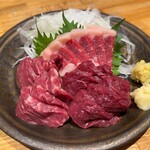 洋食 おがた - 馬刺し