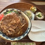 椰子の家 惣屋 - 料理写真:骨付きソーキそば(大盛) + 惣菜