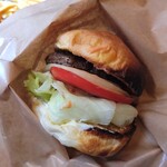 NEO TOKYO - ハンバーガー（1100円）