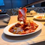 黒毛和牛ホルモン 大衆焼肉しんすけ - これが美味いんや！