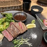 粋庵 - 本まぐろのレアステーキ御膳