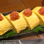 野崎屋 - 明太乗せ卵焼き。1つがデカい！ぷるぷる！
