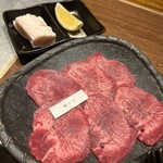 備長炭火焼肉 可不可 - 