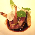 ルパン ミュラ - メインディッシュは「熊本産牛タンのロースト」は、６０℃の低温でロースト、カリッと焼き上げたものです。