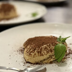 PST - とろっとろのティラミス。もはやソフトドリンクなのでは。