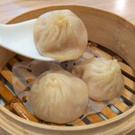 横浜大飯店 - 小籠包
