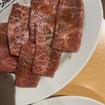 大衆炭火焼肉ジンギスカン ホルモン酒場 風土. - 