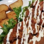 CHILLAX BURGERS&WINE - チリドッグ