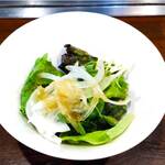 ff - 少し酸っぱいサラダ