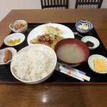 はらいっぱい - 生姜焼肉定食