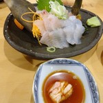 ゑびす - カワハギ４１０円。　　　先ずコレを喰えっ！