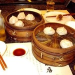 南翔饅頭店 - 南翔萬頭店の小籠包