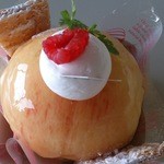 ミルスリール - 2014.8.9まるごと桃のカスタード