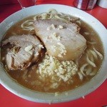 ラーメン二郎 - 【再訪】ラーメン(野菜無し、ニンニク、麺硬め)