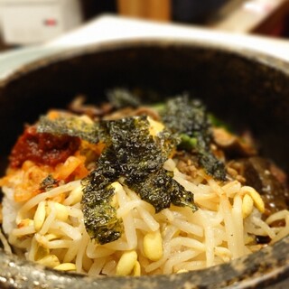 春香苑 - 料理写真:石焼カルビ丼