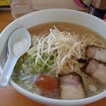 らーめん　つりきち - ラーメン大盛り（790円）