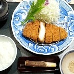 とんかつ かつ喜  - ロースかつ膳　中150㌘　1360円　