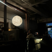 ワインとくつろぐ ツキアカリ - 