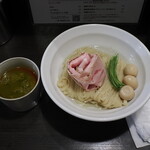 丿貫 - 鮑の肝とトマトの冷やつけ1300円