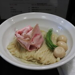 丿貫 - 鮑の肝とトマトの冷やつけ