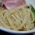 丿貫 - 鮑の肝とトマトの冷やつけのつけ汁の麺