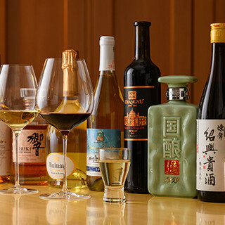 ビール・日本酒をはじめ幅広いお酒が充実◎本格的な中国茶も自慢