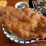 秩父 肉汁そば 山寿 - サイズ、重量の凄まじさよ‼️食い切れるかな❓