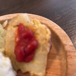メソン・サルー - 