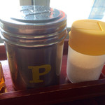 来久軒 - 2014.7  卓上の様子。