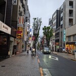 とんかつ憲進 - こんな道にきた事ないです。