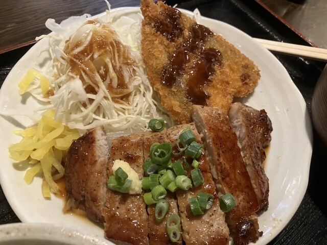 Beni Ton Shinbashi Icchome Ten