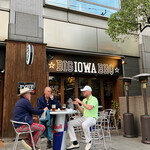 ホブゴブリン - その後はテラスで 19th hole