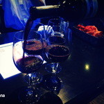 Spice&Dining KALA - 特別にタンステーキを焼いていただいて、なら赤でしょってことで。