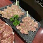 赤坂 炭火焼肉 金星 - 