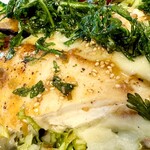 イッショウ アジル - メダイのソテーがマッシュポテトの上に