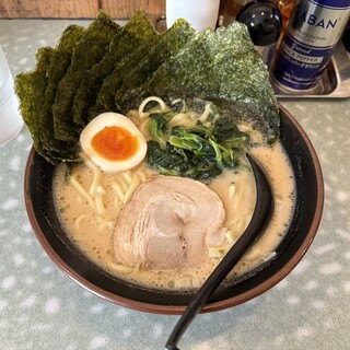 濃厚とんこつ 金沢家_0