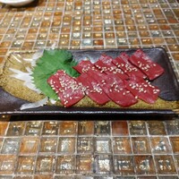 杏樹亭 - ハツ刺し