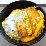 おむらいす亭 - 料理写真:黄金のかつ丼