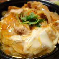 名古屋コーチン・旬菜 一鳳 金山本店 - 名物 極上親子丼
