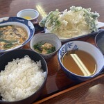 かにた川 - しろうおフルコース