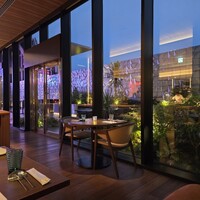 JAM17 DINING - 夜になると、ライトダウン、また雰囲気も違って素敵