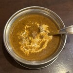 トマト - 仔牛のミルクカレー