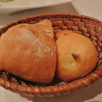 ヴィーノ・デッラ・パーチェ - パン