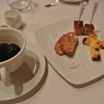 ヴィーノ・デッラ・パーチェ - 2014年8月4日　コーヒーとプティフール