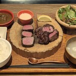 牛たんの檸檬  - 『極み』ステーキと牛たん焼　3,480円