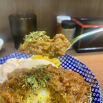 ヌードル＆スパイスカレー 今日の1番 - カスリメティも素敵♪