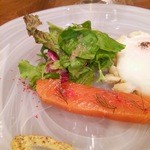 自家製サーモン・マリネ